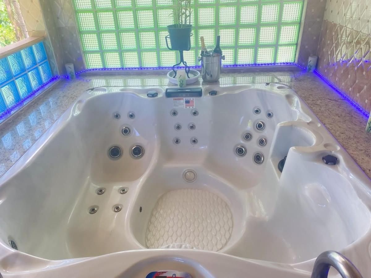 Windbreak Villa Buff Bay エクステリア 写真